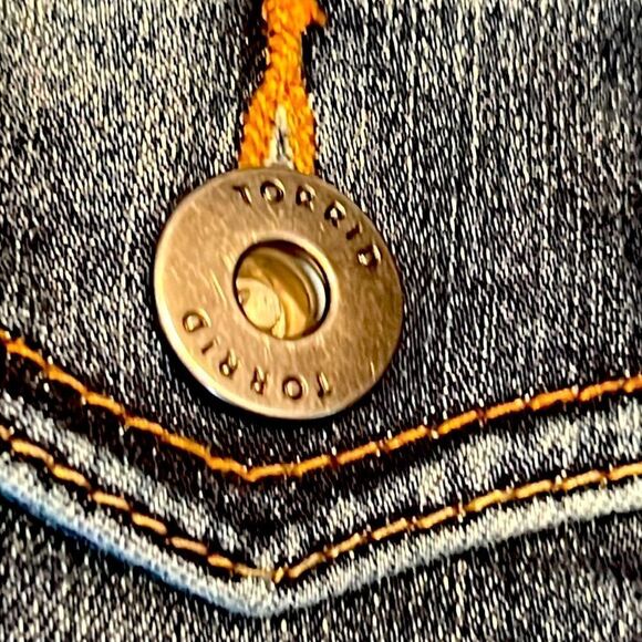 Torrid Jeans Jacket 3 - Picture 4 of 9